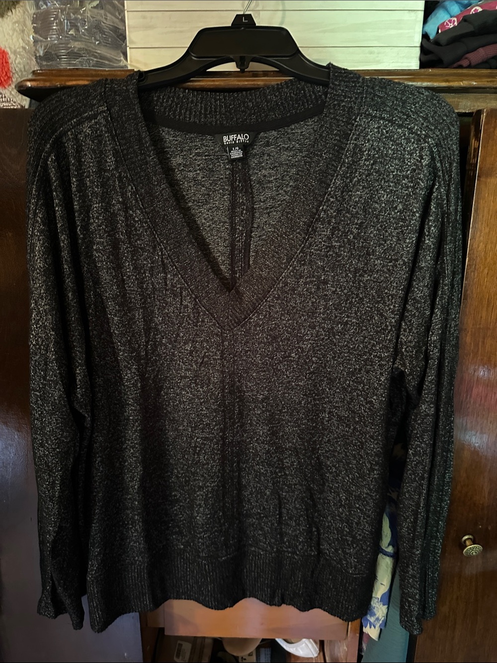 Buffalo David Bitton Black Metallic V-Neck Knit Pullover